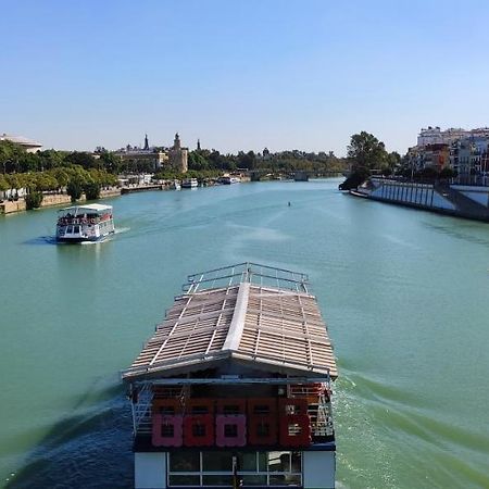 Apartamento Con Vistas Al Rio Guadalquivir En Triana, Sevilla ภายนอก รูปภาพ