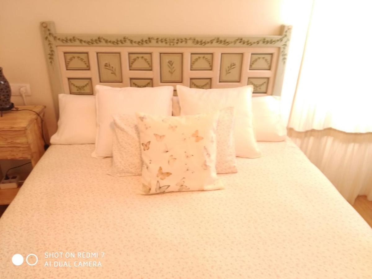 Apartamento Con Vistas Al Rio Guadalquivir En Triana, Sevilla ภายนอก รูปภาพ